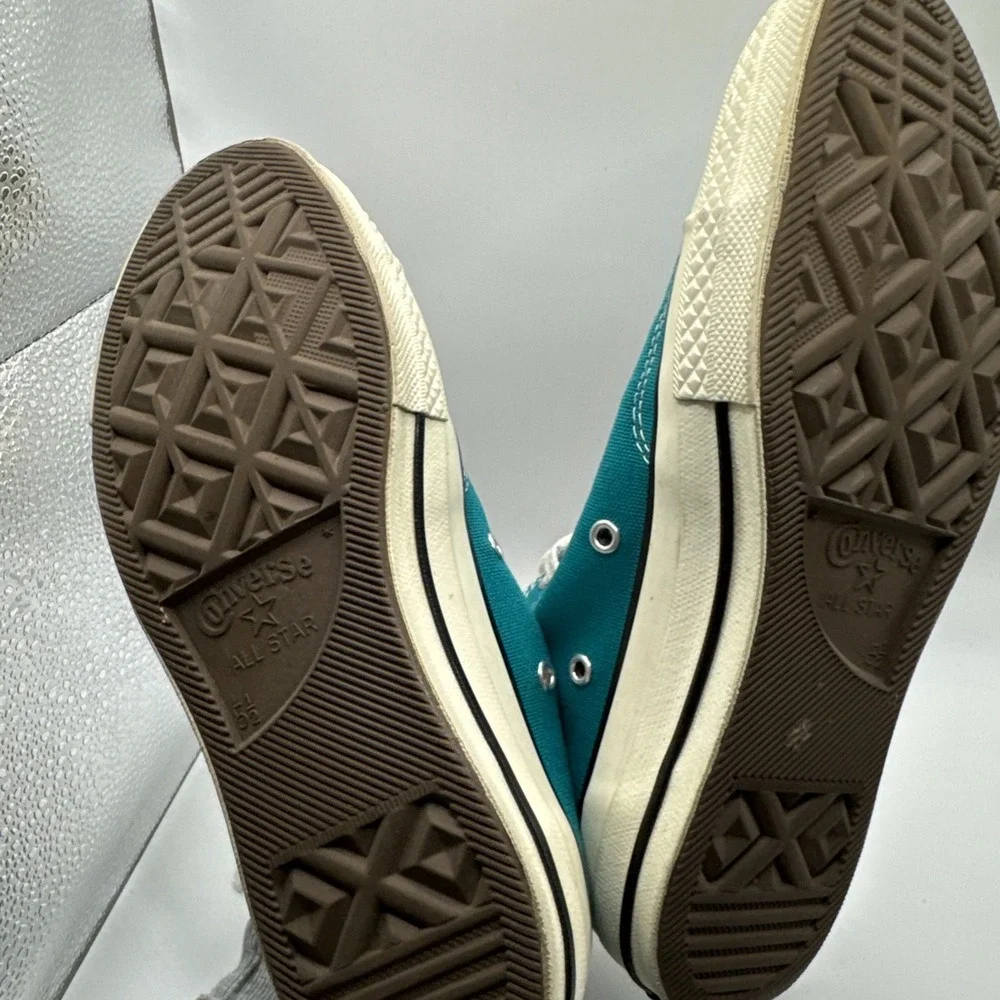 Converse product pair